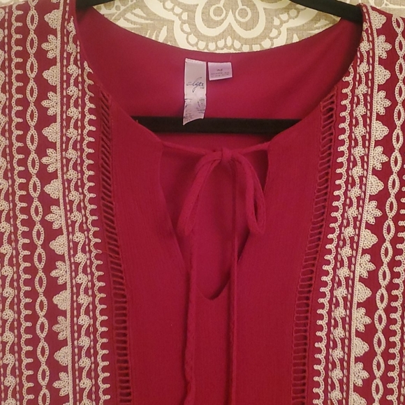 Boutique embroidered tunic dress - Picture 2 of 4